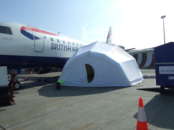 Inflatable Hanger