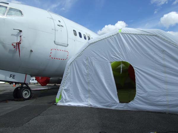 Inflatable Hanger