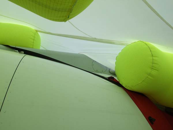 Inflatable Hanger